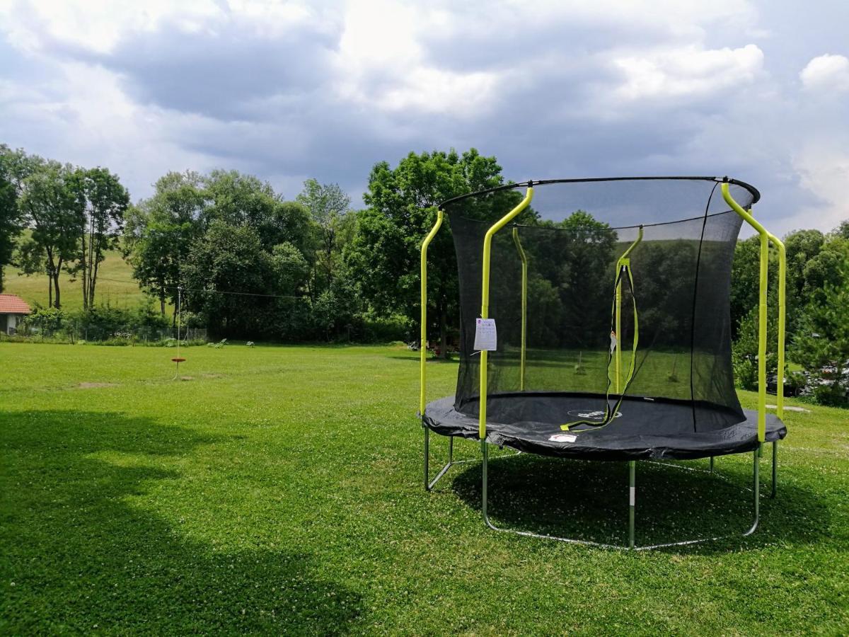 Bešeňová Holiday Home Holiday Raj מראה חיצוני תמונה