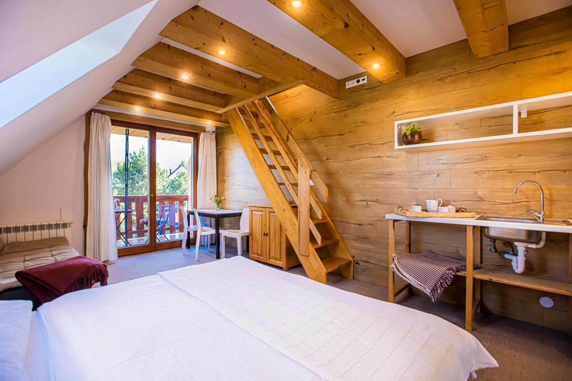 Bešeňová Holiday Home Holiday Raj מראה חיצוני תמונה